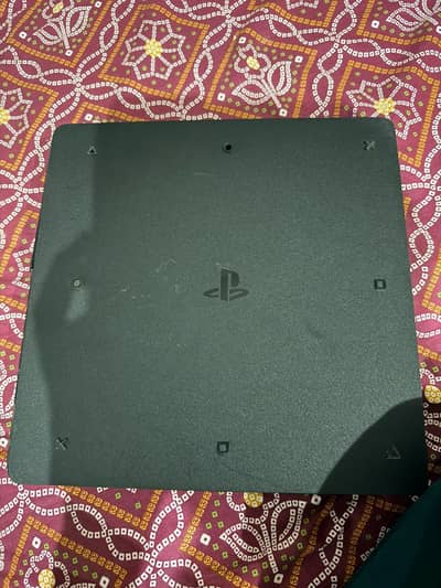 Ps4 slim for sale non JB 500GB
