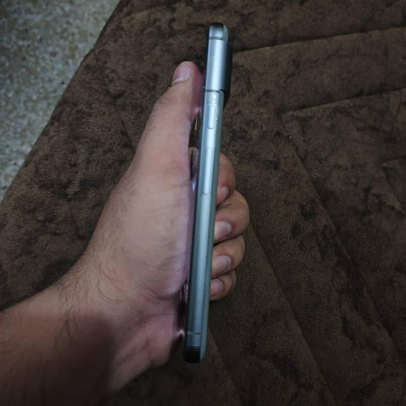 Google pixel 8 6