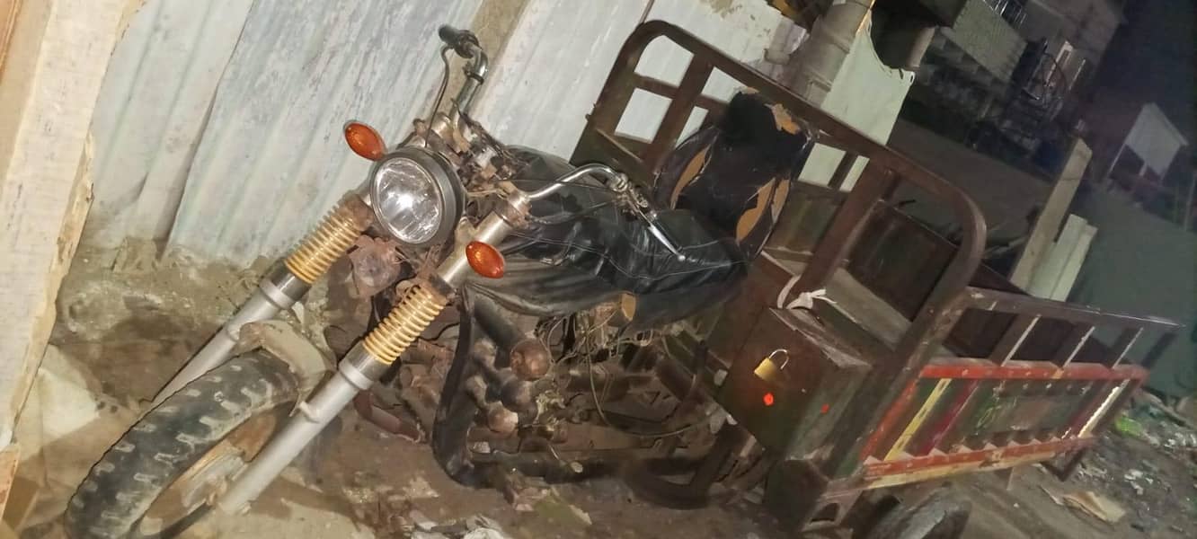 Classic loader rickshaw 3