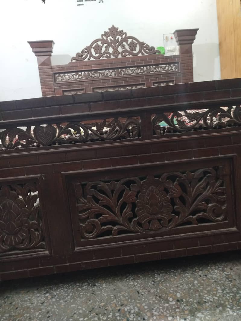 King Size Bed 5