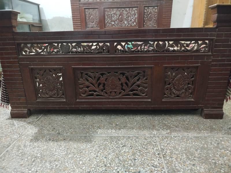 King Size Bed 6