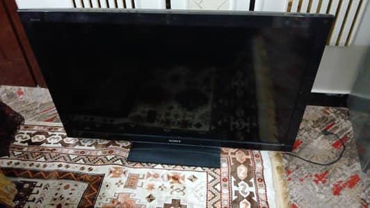 original sony lcd 50" 10/10 condition just like new urgently selling