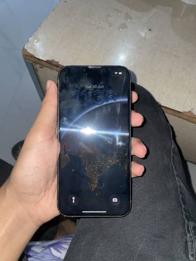 Apple iPhone 14