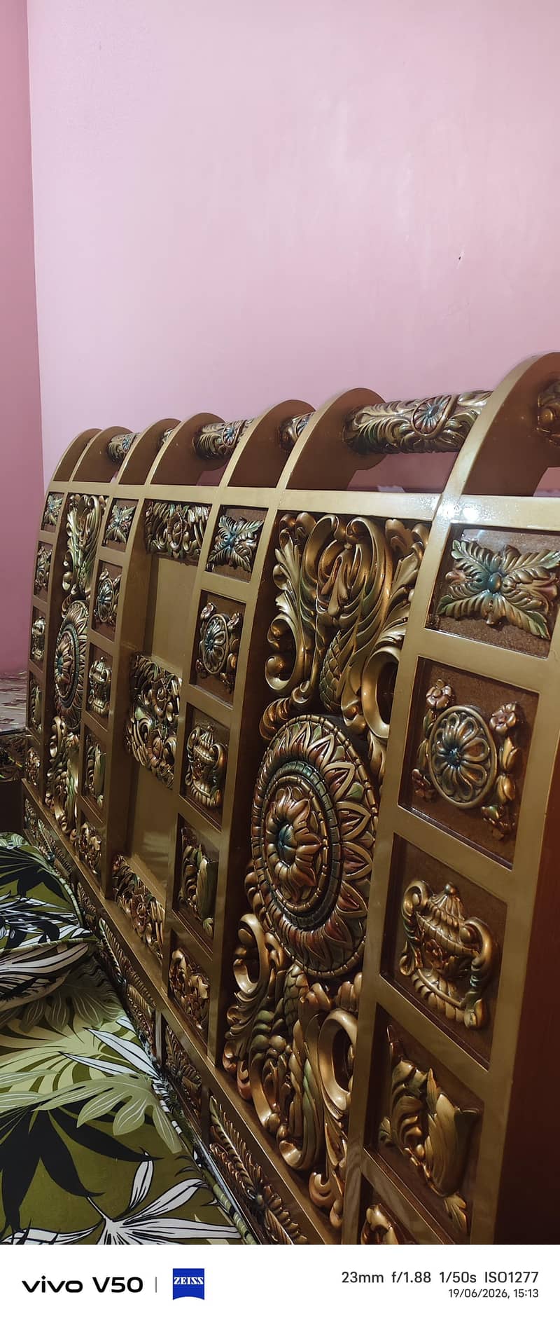 bed and dressing table 2