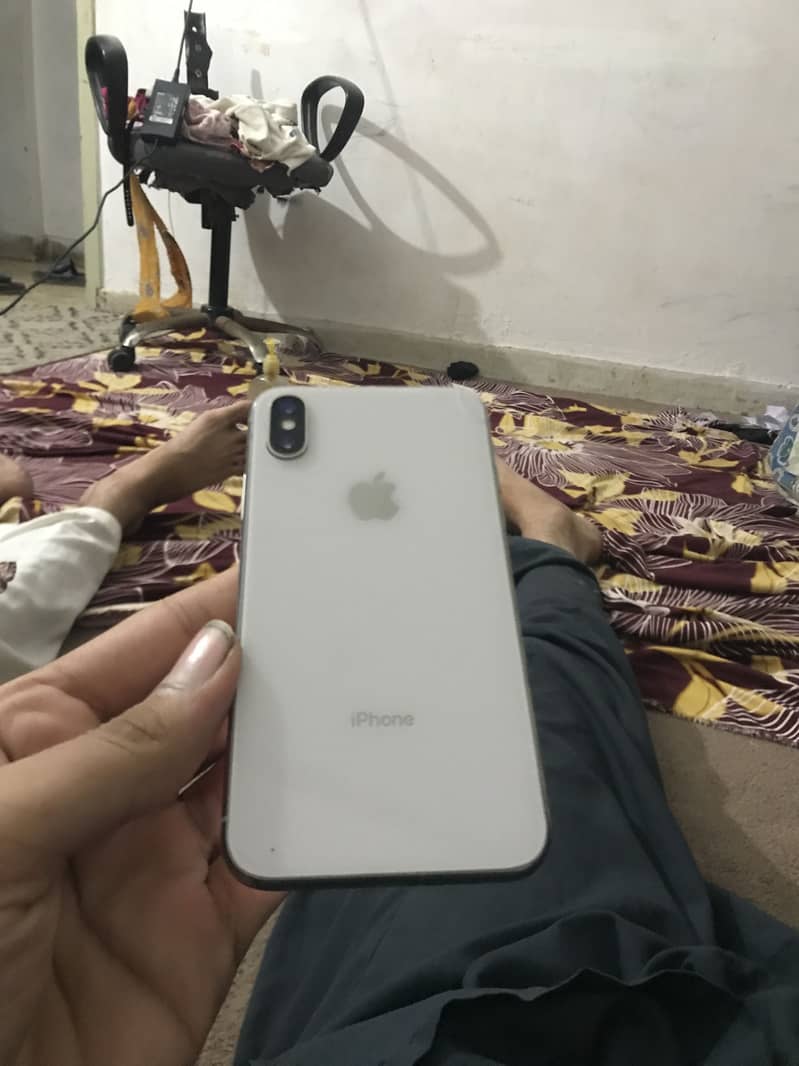 Apple iPhone X 0