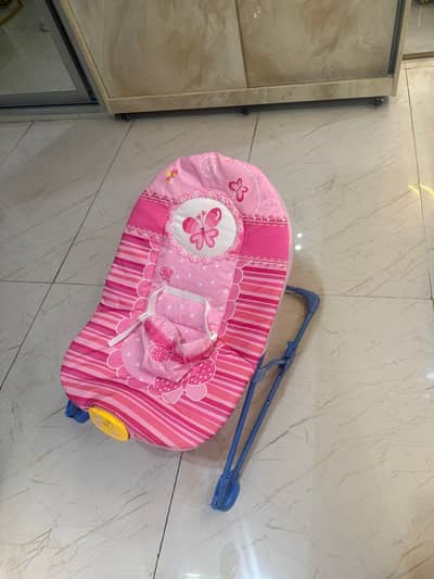 Baby rocker/bouncer