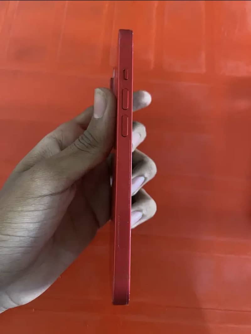 Apple iPhone 14 1