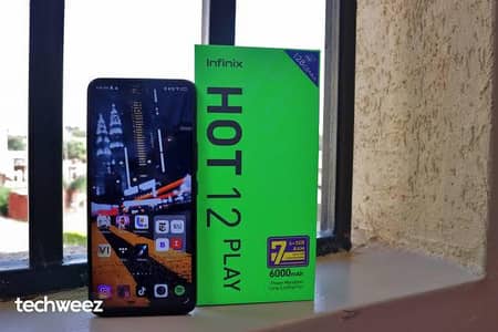 Infinix Hot 12 Play with box & charger