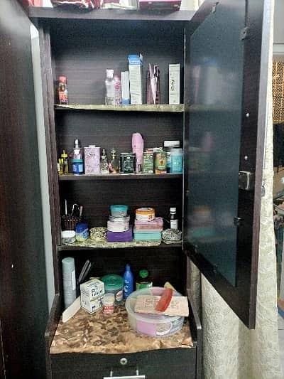Dressing table for sale