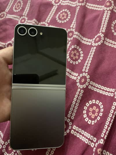 Samsung Mobile Z Flip 5