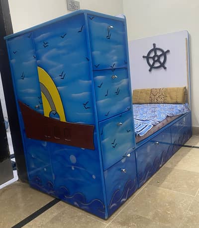 Baby Cot with wardrobe