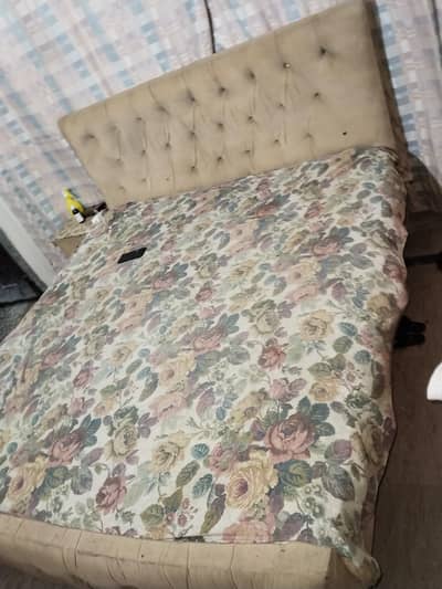 king bed