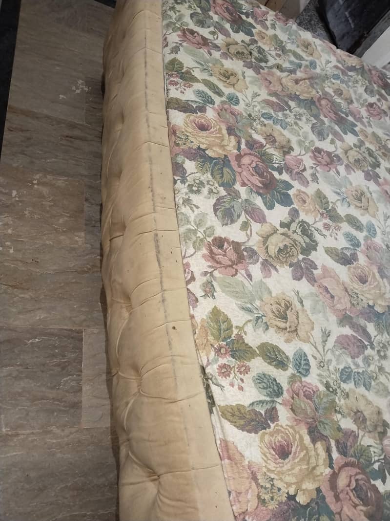 king bed 1