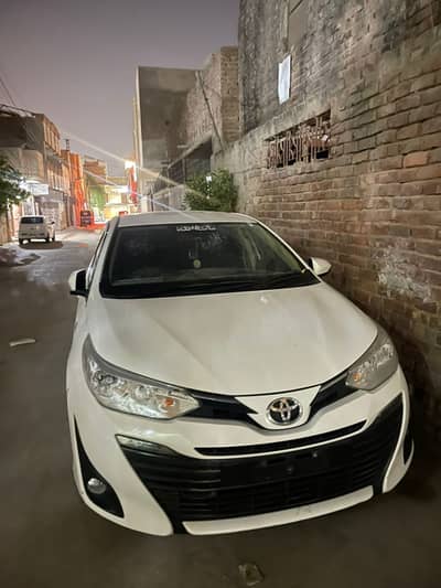 Toyota Yaris 2021