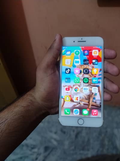 Apple iPhone 7 Plus 32 GB PTA approved call  contact 03257141502