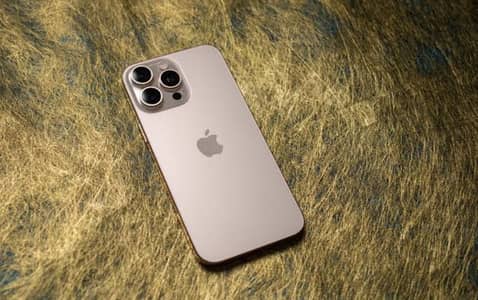 Apple iPhone 16 Pro Max