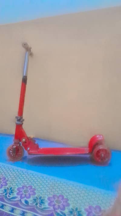 3wheel scotr . gud condition