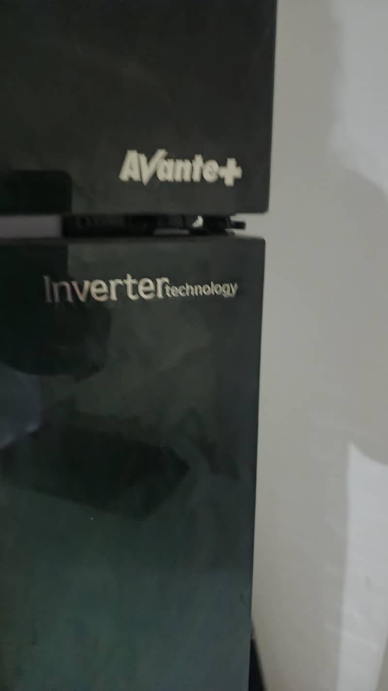 refrigerator 0