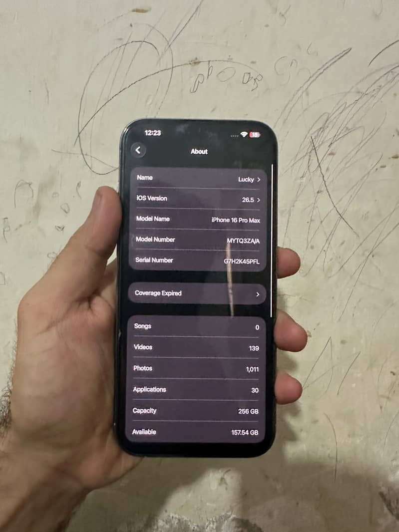 Iphone 16 pro max 9