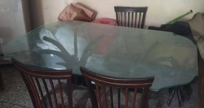 Dining Table+ Sofa+ Dressing Table 2