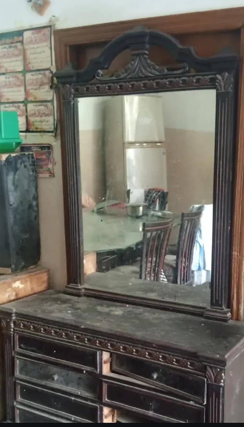 Dining Table+ Sofa+ Dressing Table 3