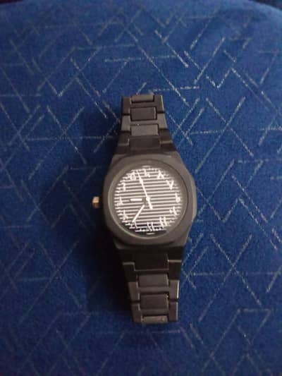 nice and fresh watch black Aura