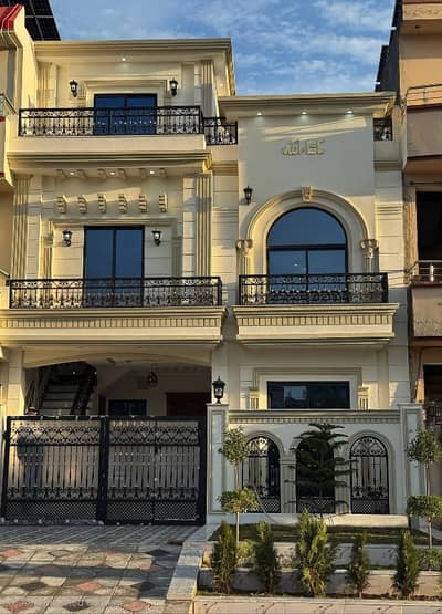 25x50 5 Marla Brand new Luxury House for Sale G-14/4