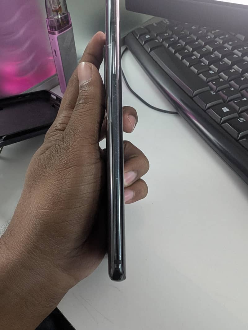 One Plus 7 Pro 5