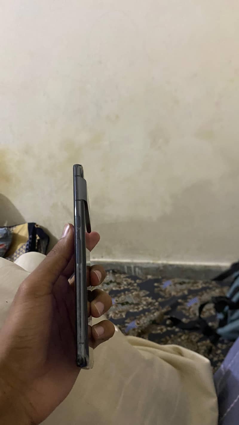 Google Pixel 7 Pro 8