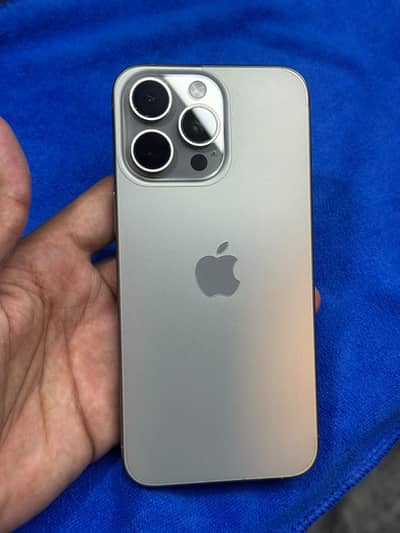 Apple iPhone 15 Pro Max