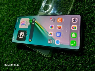 Tecno CAMON 40 Pro
