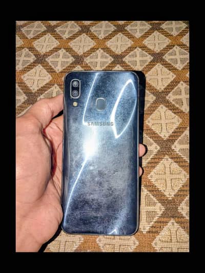 Samsung Mobile A30