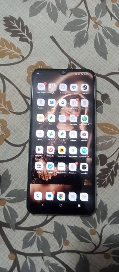 Vivo Y18