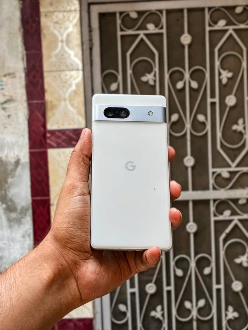 Google Pixel 7a 3