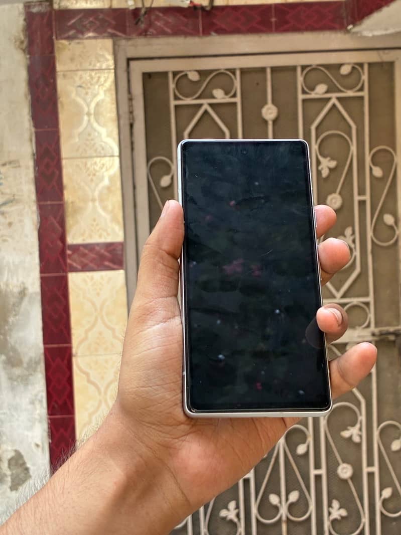 Google Pixel 7a 4