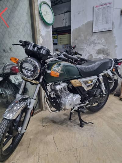 HONDA CG 150 MAT GREEN AVAILABLE FOR SALE