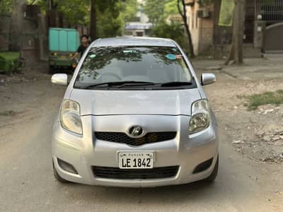 Toyota Vitz 1.0 U 2007/13 lush cond. , 8 airbags , 15,16 fuel avrg