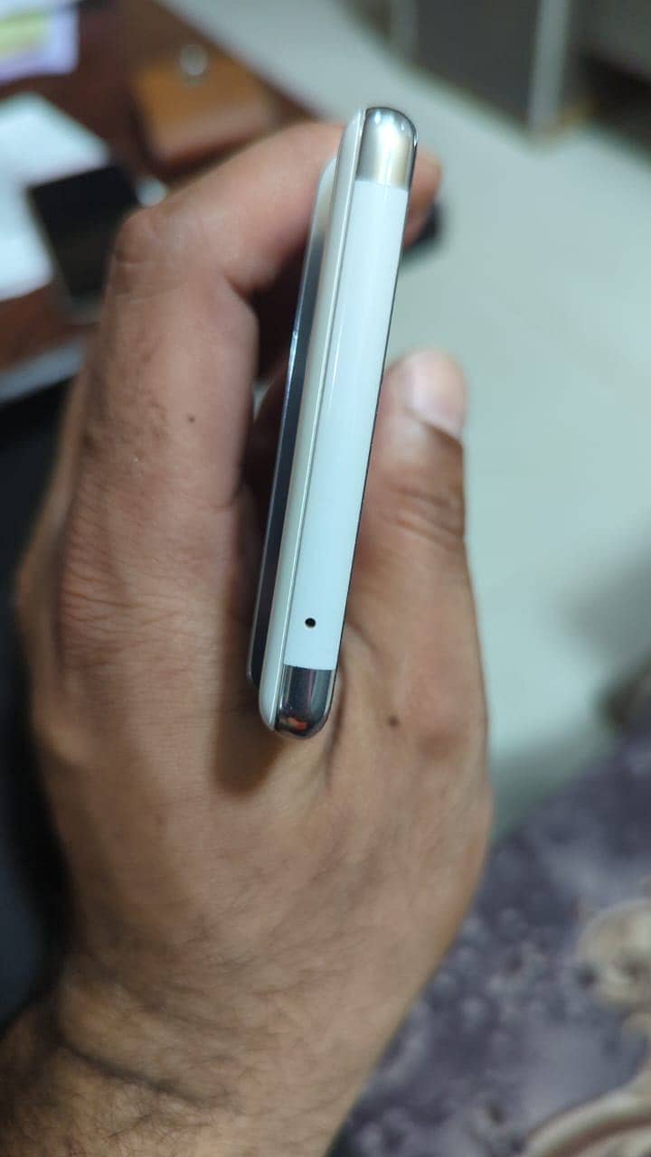 Google Pixel 6 Pro 4
