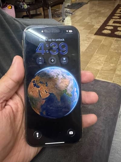 iPhone 16 pro JV in mint condition good as new