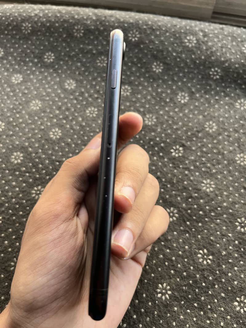 Apple iPhone 7 5