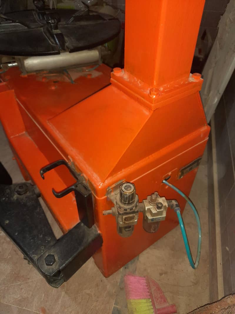 tyre changer machine 1