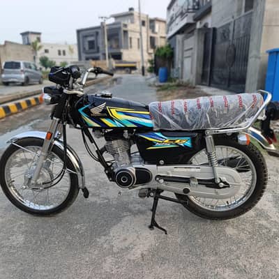 Honda CG 125   Black