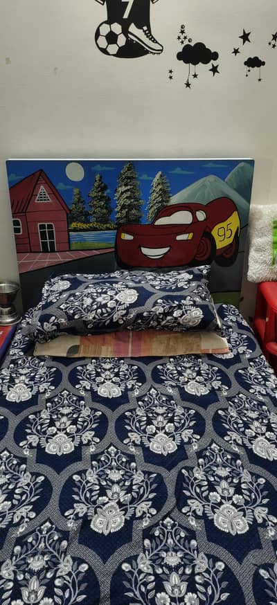 comfortable bed with a modern Ready for immediate use