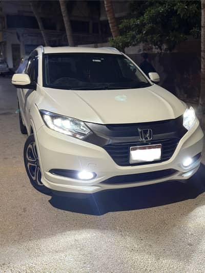 Honda Vezel 2016