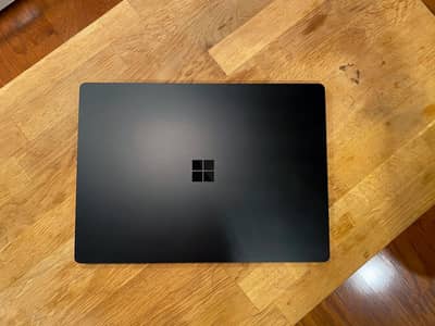 Microsoft Laptop 3 i5 10th Gen , 256 ssd