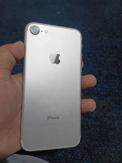 Apple iPhone 7