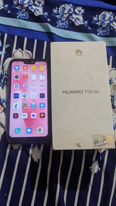 P20 lite dual sim PTA approve hai 4gb ram 64gb ro