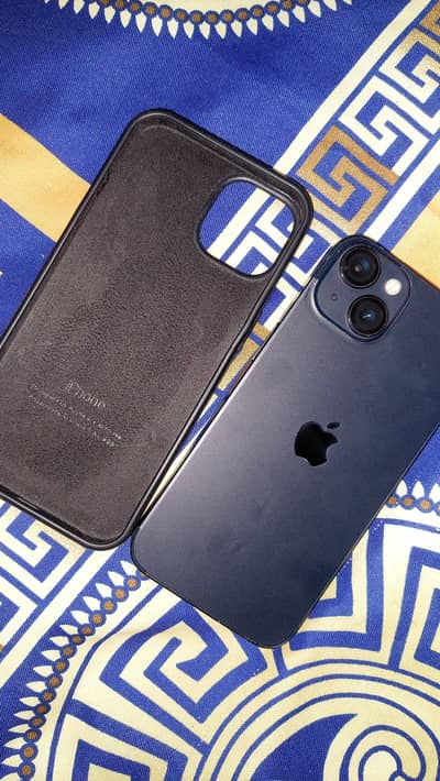 Apple iPhone 13