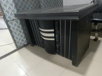 office table for sale at goal chowk Sargodha