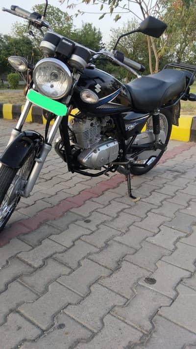 Suzuki GS 150